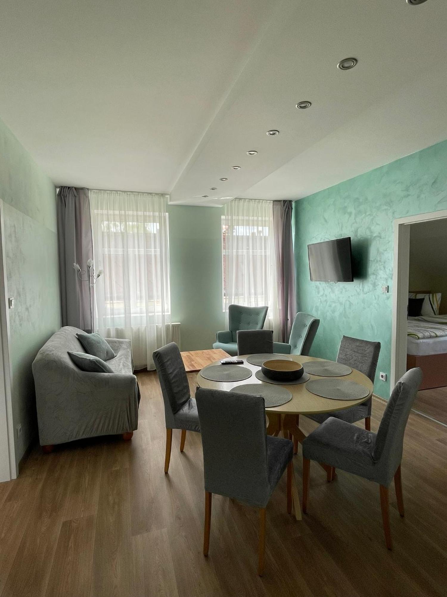 Apartmany Jasmin Liberec Dış mekan fotoğraf